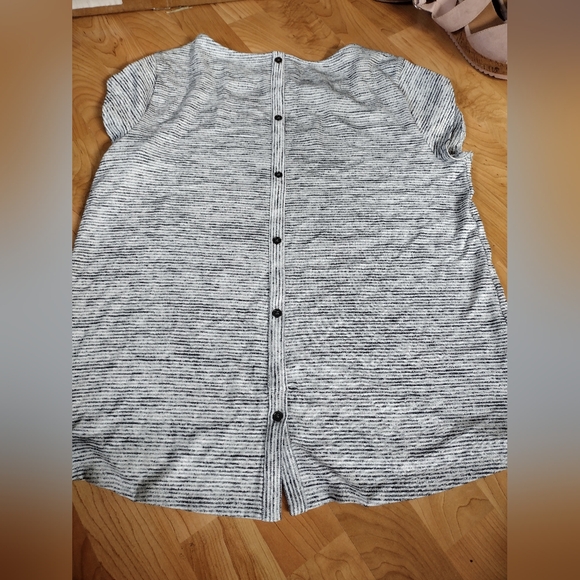 Black and White Striped Shirt - Picture 2 of 4